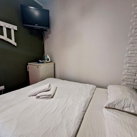 Svobody Apartments Lviv Ngoại thất bức ảnh